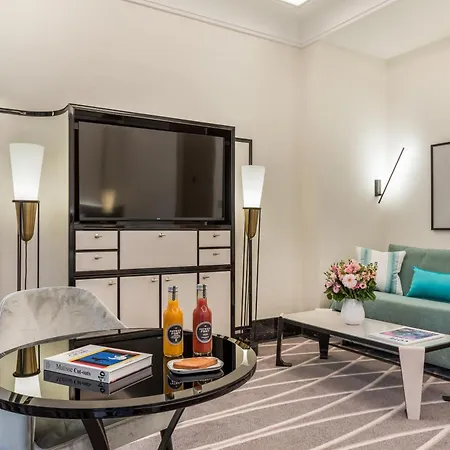 Отель Maison Albar - Le Victoria 5*